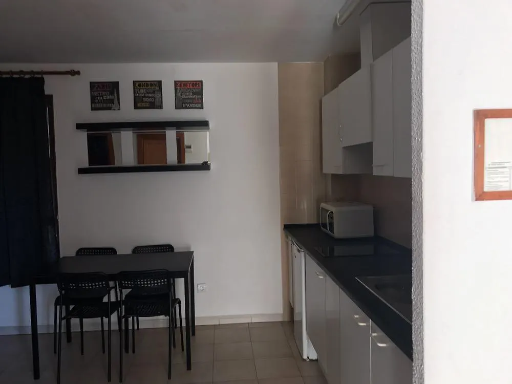 Nightlife Apartments Magaluf  Hiszpania